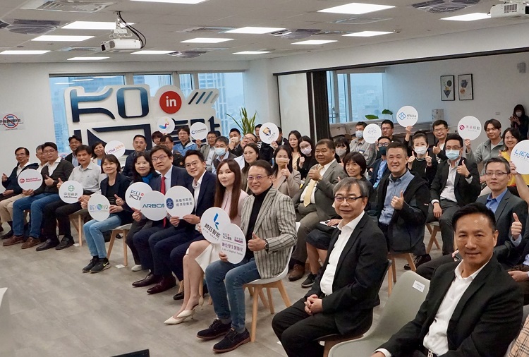 國內工業電腦大廠「磐儀科技」日前成功申請進駐高雄KO-IN智高點園區,於本月7日KO-IN園區舉行磐